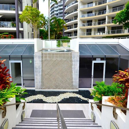 Trilogy Surfers Paradise Exterior photo