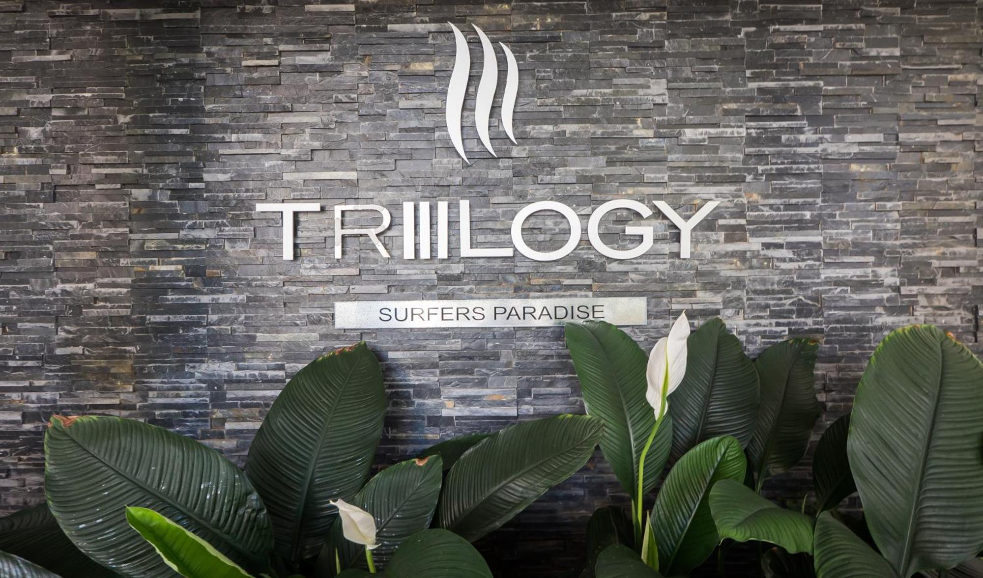 Trilogy Surfers Paradise Exterior photo